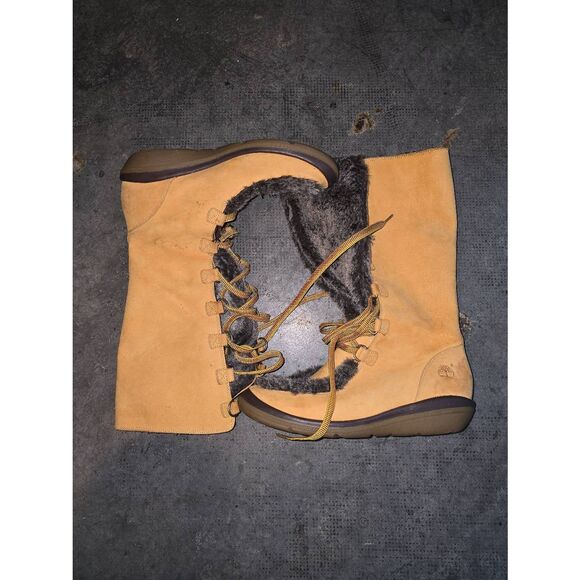 Timberland Wheat FurBoot - Picture 2 of 6